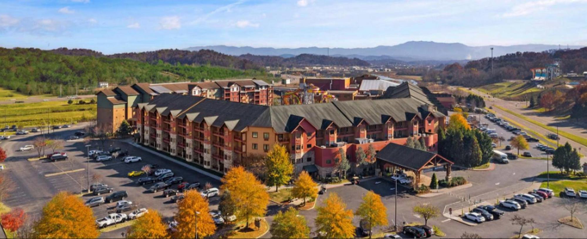 Great Smokies Lodge Sevierville By Hellovacay Exterior foto